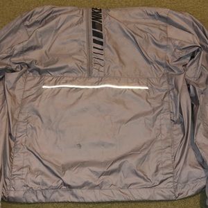 Nike reflective pullover windbreaker. Size M.